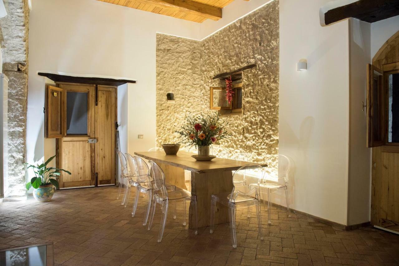 B&B Rifugio Tra Gli Ulivi Campagna Ngoại thất bức ảnh
